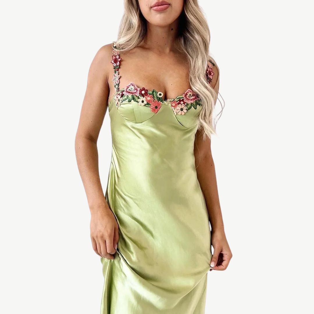 Women's Elegant Floral Embroidered Dress-Metro Lane Plaza