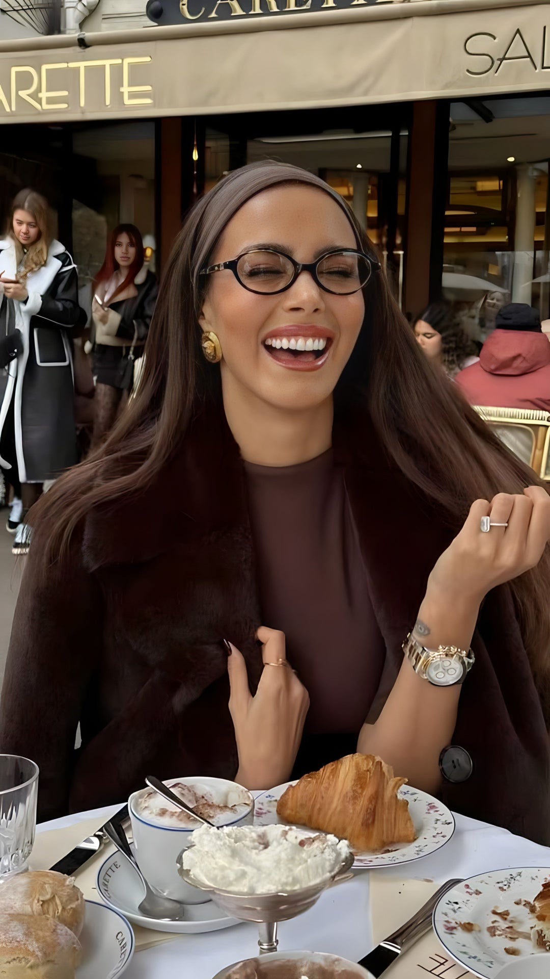 Sophia | Women's Trendy Fashion Glasses-Metro Lane Plaza