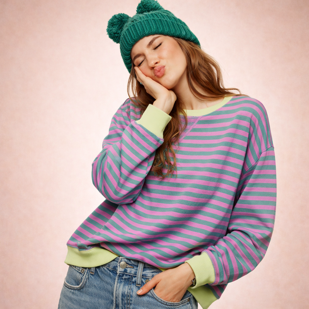 Sophia | Women's Cozy Oversized Sweatshirt-Metro Lane Plaza