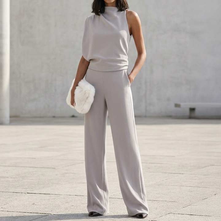 Clara | Women's Elegant Sleeveless Jumpsuit-Metro Lane Plaza