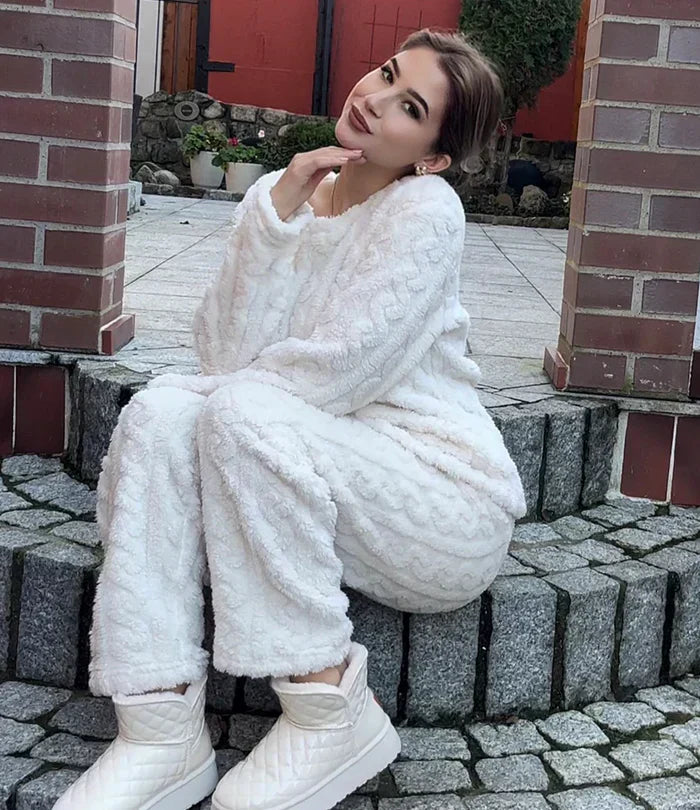 Emily | Women's Comfortable Solid Pajama Set for Home Relaxation-Metro Lane Plaza
