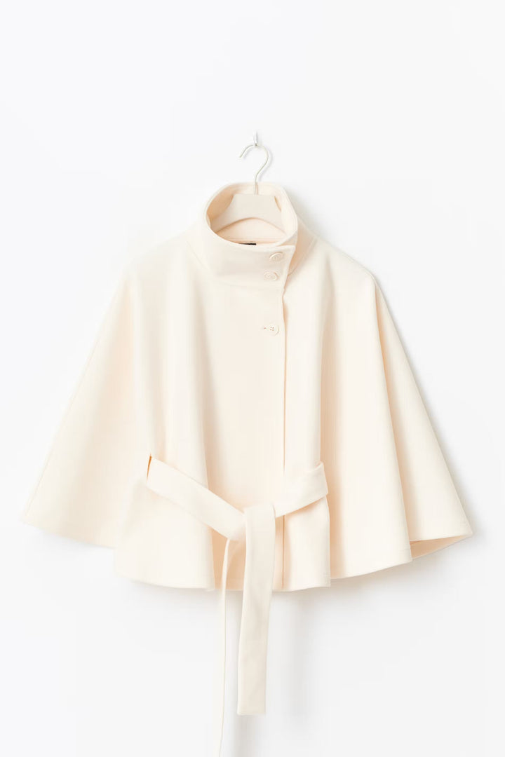 Cappotto mantella da donna con collo alto e cintura