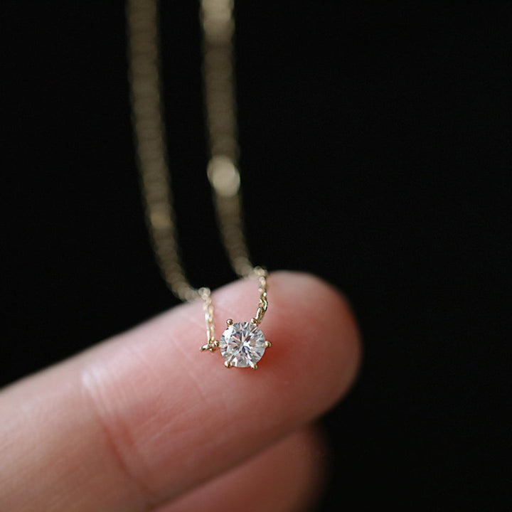 Alia | Women's Gold Pendant Necklace-Metro Lane Plaza