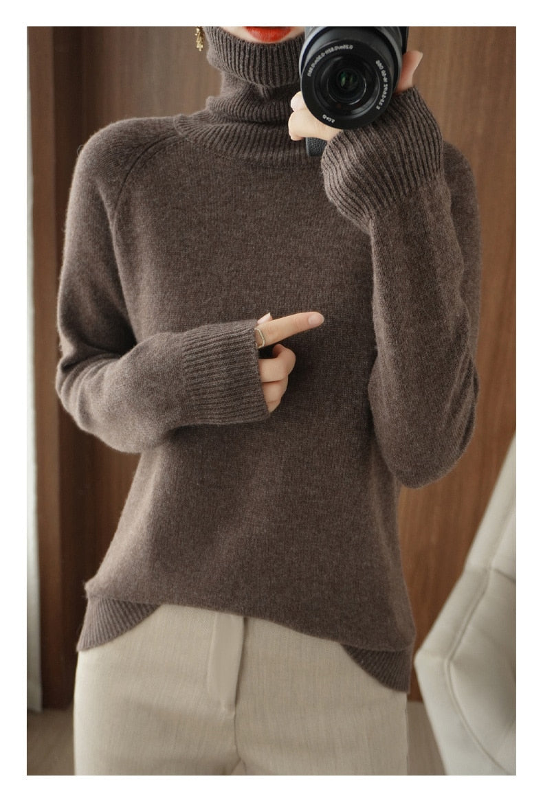 Sweater med lange ærmer og rullekrave til kvinder