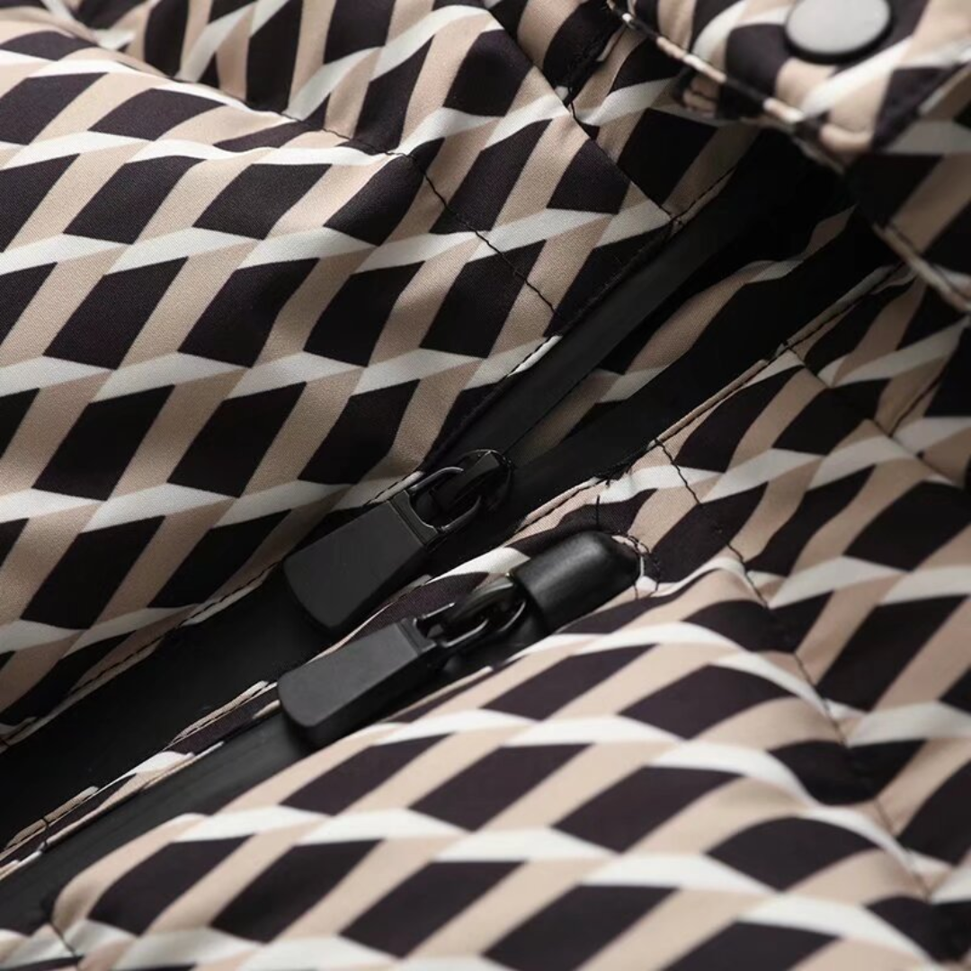 Damen-Steppjacke mit Kapuze und Gürtel