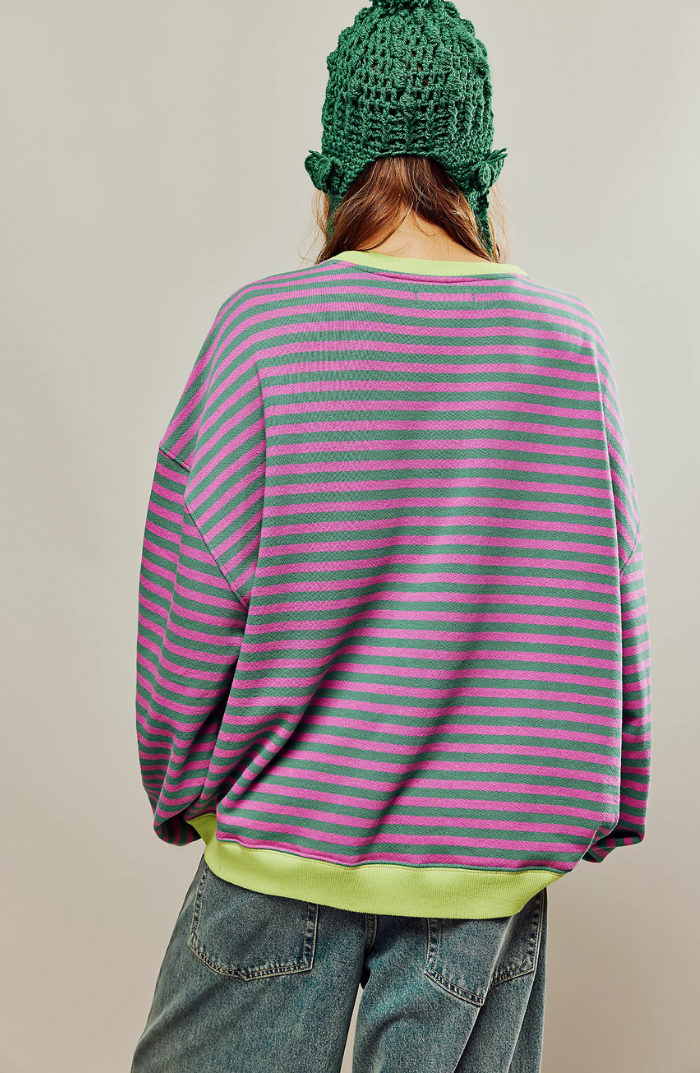 Women's Oversized Striped Sweater-Metro Lane Plaza