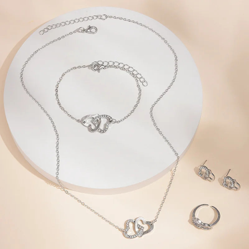 Babette | Women's elegant gold jewelry set with heart details and rhinestones-Metro Lane Plaza