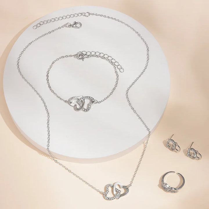 Babette | Women's elegant gold jewelry set with heart details and rhinestones-Metro Lane Plaza