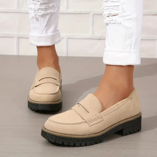 Fleur | Women's Timeless Suede Slippers-Metro Lane Plaza