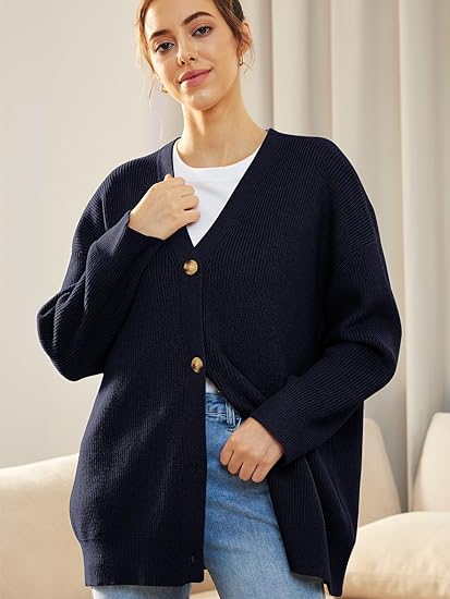 Gestrickte Strickjacke mit Knöpfen für Damen