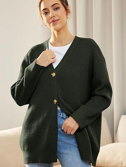 Gestrickte Strickjacke mit Knöpfen für Damen