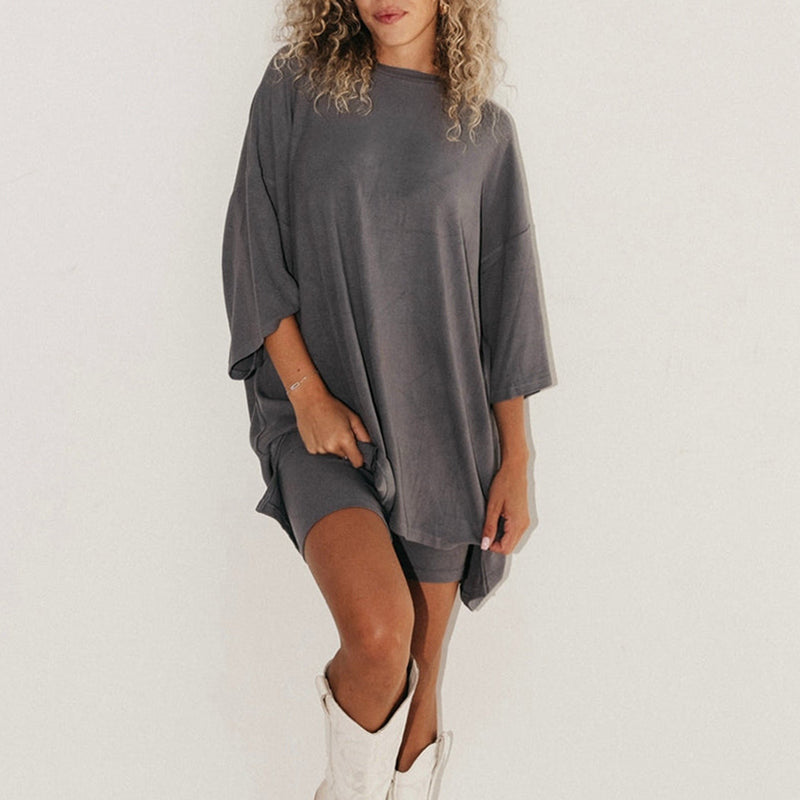 Summer Shorts Suit | Women's Loose T-Shirt & Slim Fit Pants-Metro Lane Plaza