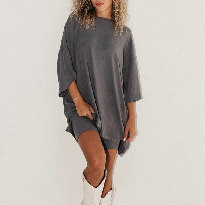 Summer Shorts Suit | Women's Loose T-Shirt & Slim Fit Pants-Metro Lane Plaza