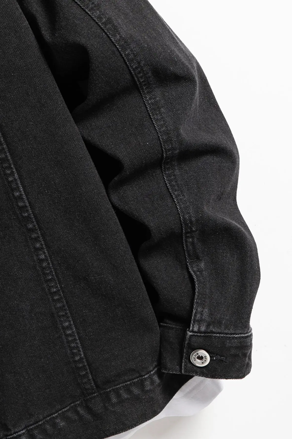 Men's Classic Fit Button-Up Denim Jacket-Metro Lane Plaza