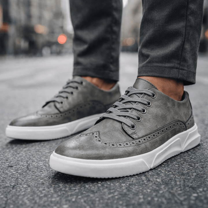Brogue-sneakers i læder til mænd
