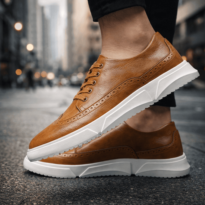 Brogue-sneakers i læder til mænd