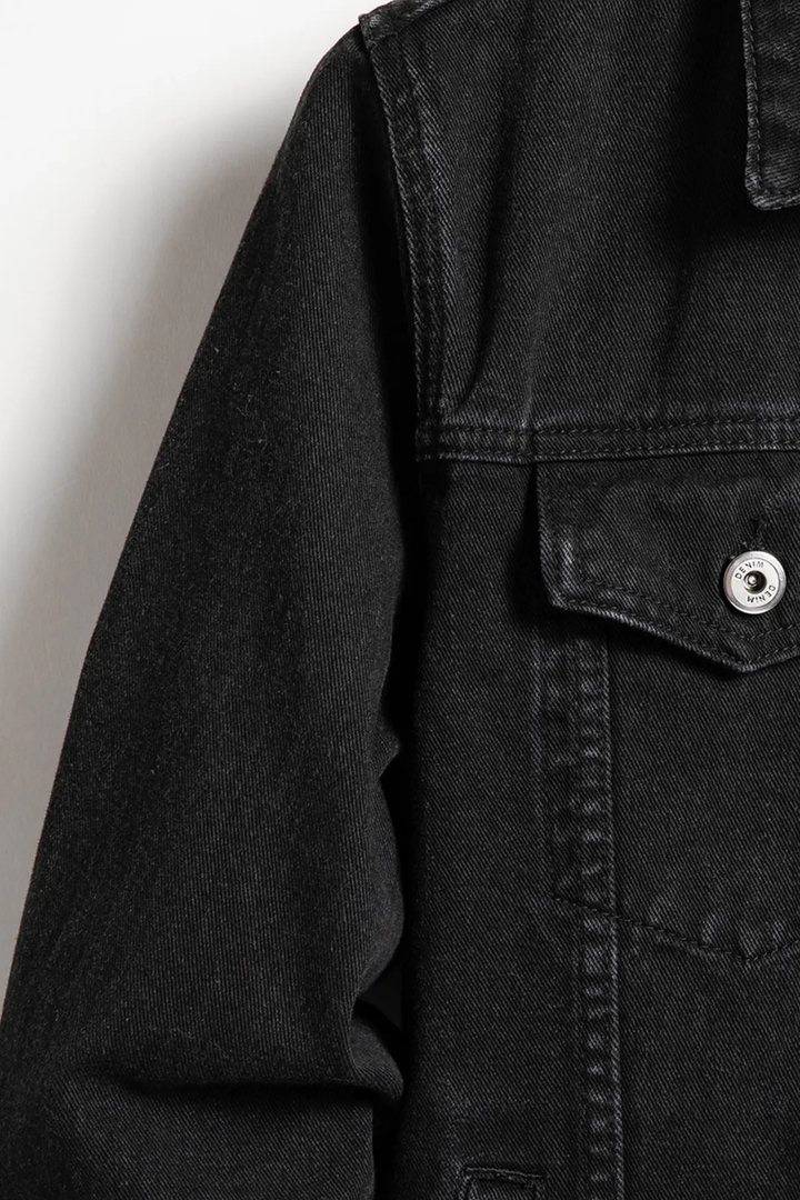 Men's Classic Fit Button-Up Denim Jacket-Metro Lane Plaza
