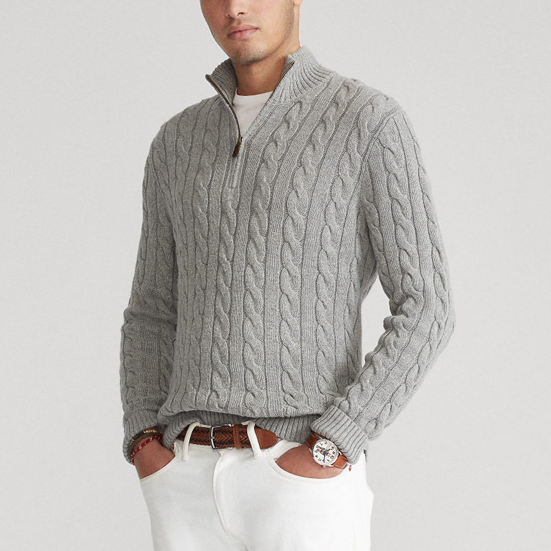Herrenpullover mit halbem Reißverschluss