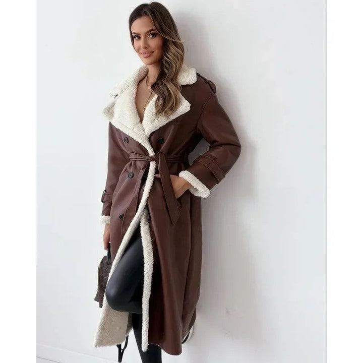 Eleganter Mantel mit Klappen für Damen