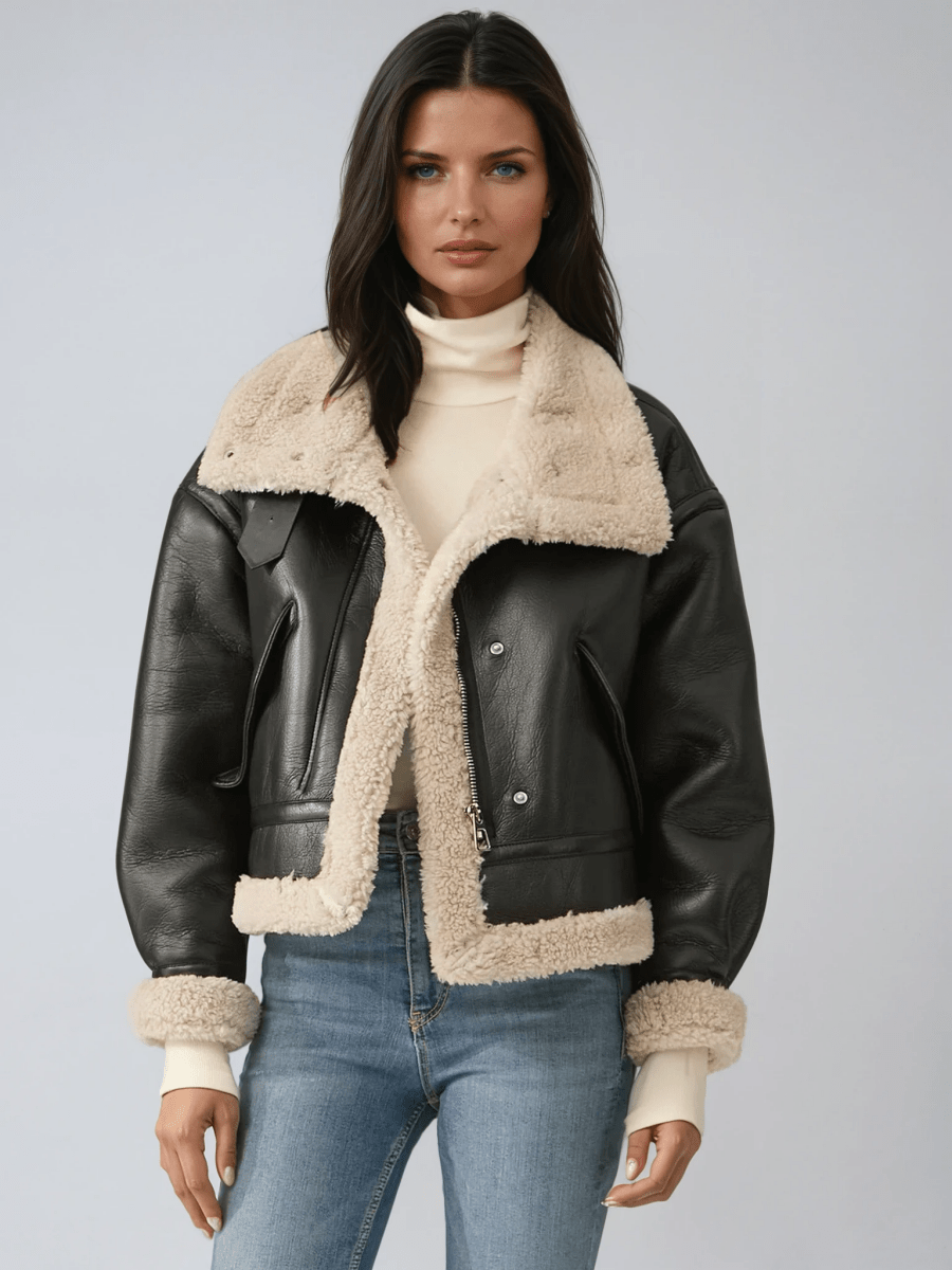 Blouson d’aviateur pour femme en similicuir avec doublure douillette en sherpa