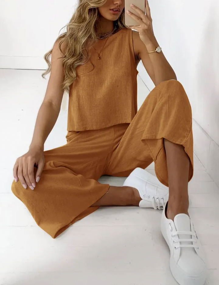 Sarah | Women's Sleeveless Two-Piece Outfit-Metro Lane Plaza