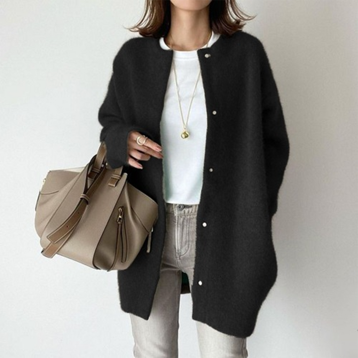 Kuschelige, oversized Strickjacke mit Knopfleiste vorn für Damen