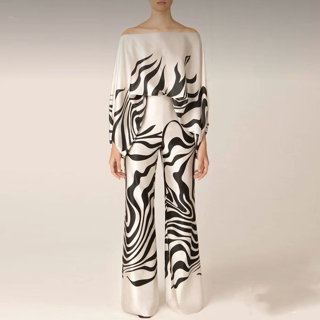Women's Stylish Summer Two-Piece Outfit - Chic Design-Metro Lane Plaza