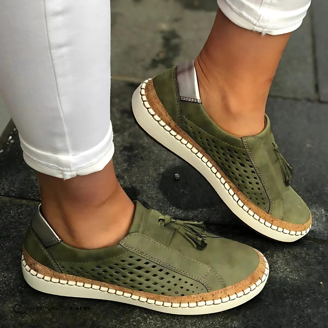 Brianna | Women's Comfortable Orthopedic Slippers-Metro Lane Plaza