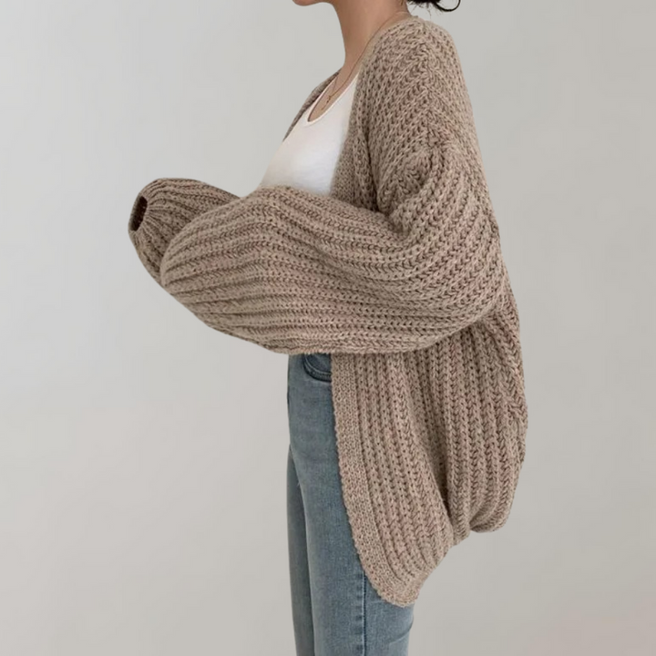 Cardigan oversize da donna in maglia color rosa