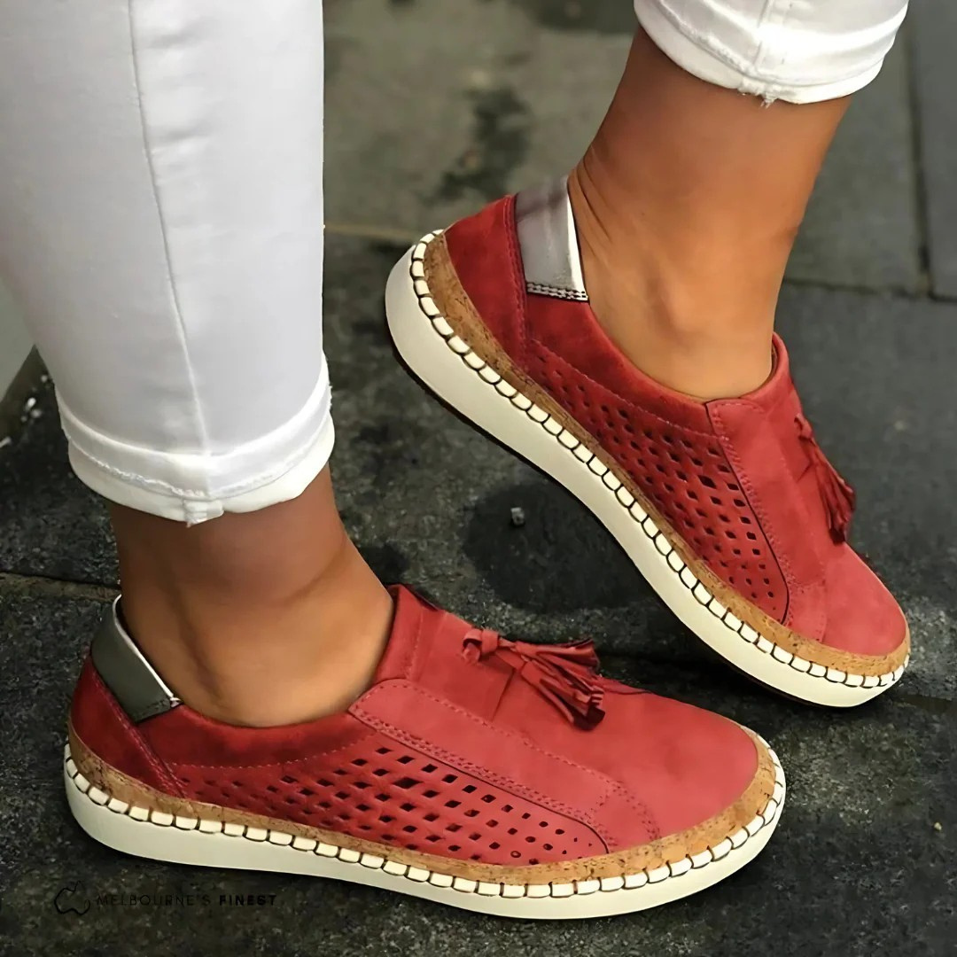 Brianna | Women's Comfortable Orthopedic Slippers-Metro Lane Plaza