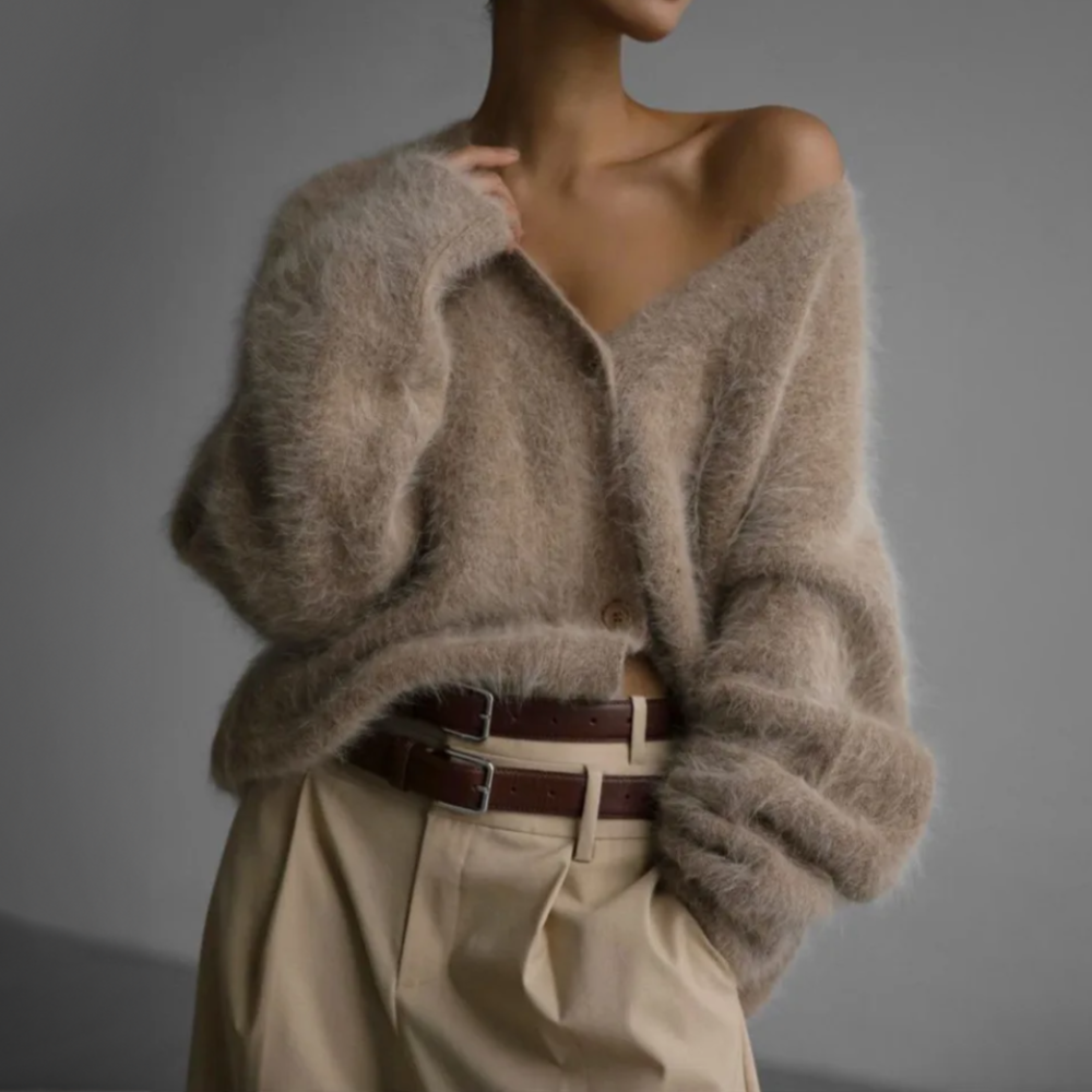 Sienna | Women's Luxurious Cashmere Cardigan for Elegant Style-Metro Lane Plaza