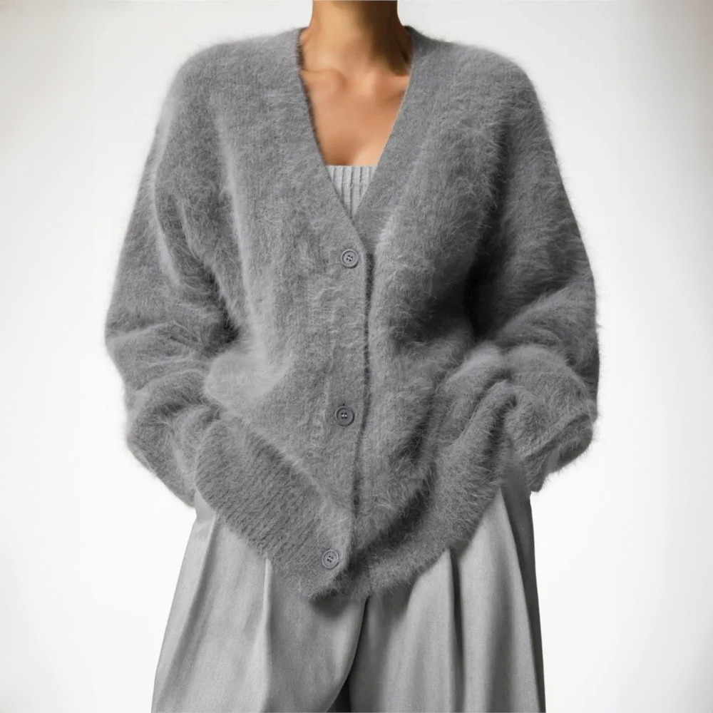 Sienna | Women's Luxurious Cashmere Cardigan for Elegant Style-Metro Lane Plaza