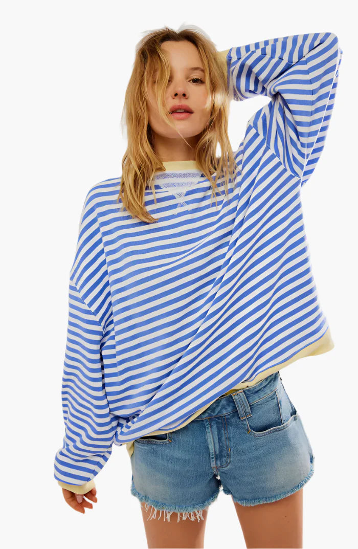 Sophia | Women's Cozy Oversized Sweatshirt-Metro Lane Plaza