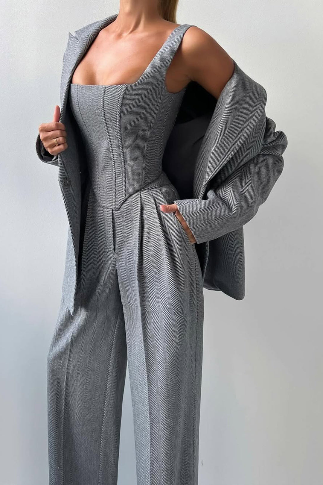 Emma | Women's Elegant Herringbone Three-Piece Suit Set-Metro Lane Plaza
