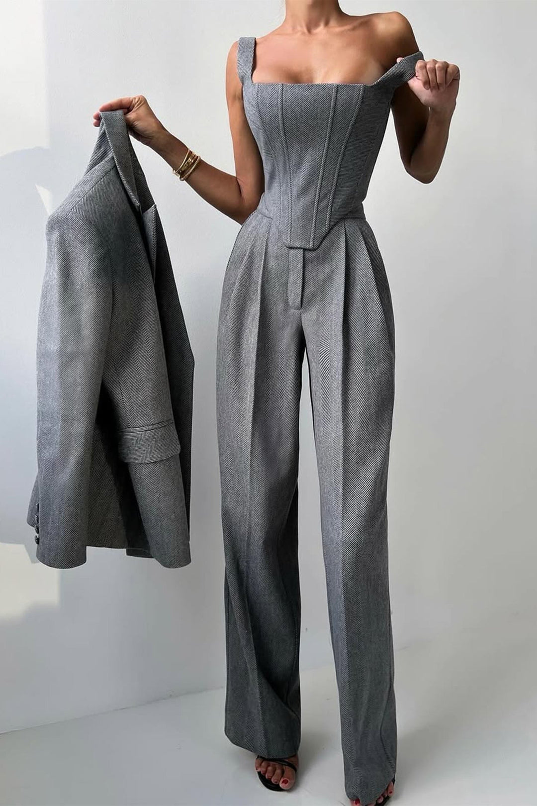 Emma | Women's Elegant Herringbone Three-Piece Suit Set-Metro Lane Plaza