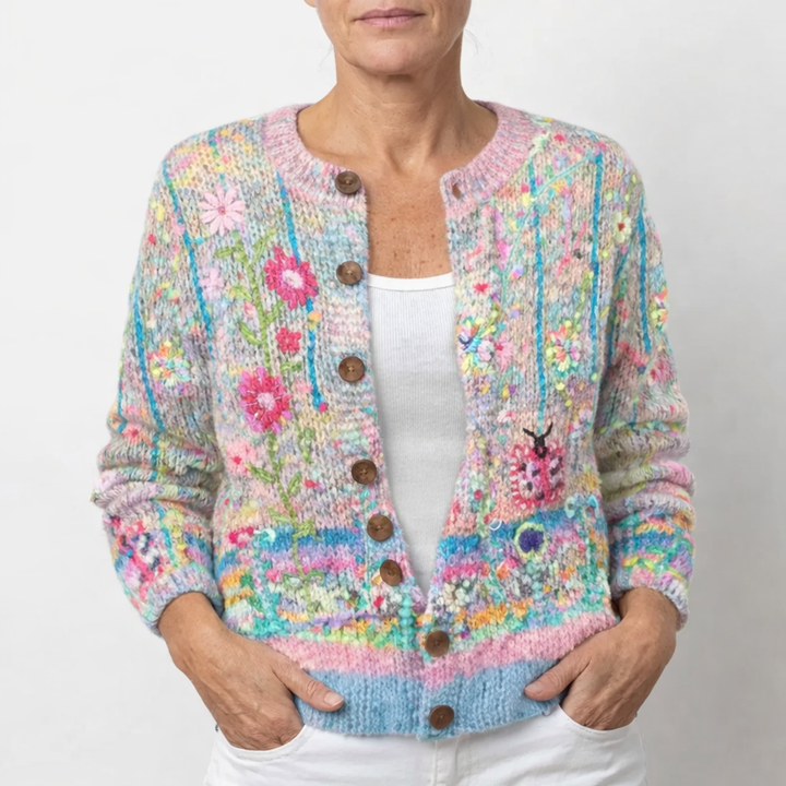 Gestrickter Damenpullover mit Print