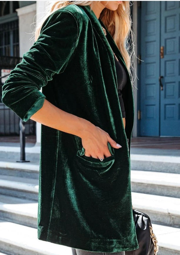 Amelia | Women's Elegant Velvet Blazer for Luxurious Style-Metro Lane Plaza