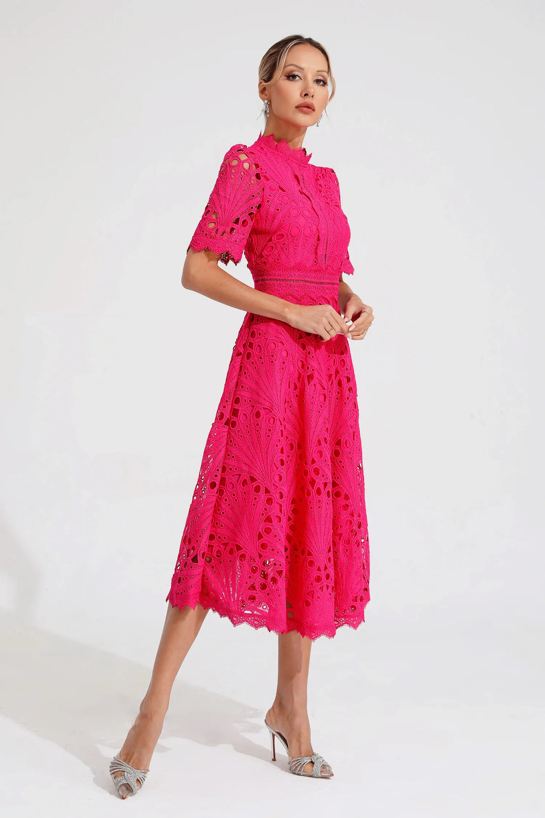 Women's Elegant Lace Midi Dress-Metro Lane Plaza