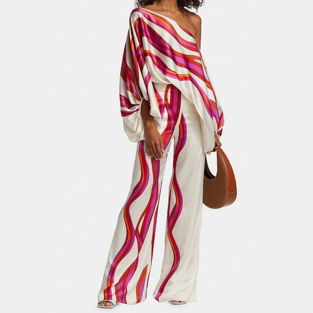 Women's Stylish Summer Two-Piece Outfit - Chic Design-Metro Lane Plaza