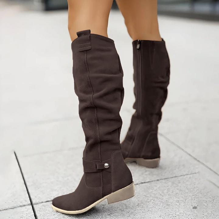 Botas de camurça até ao joelho para mulher