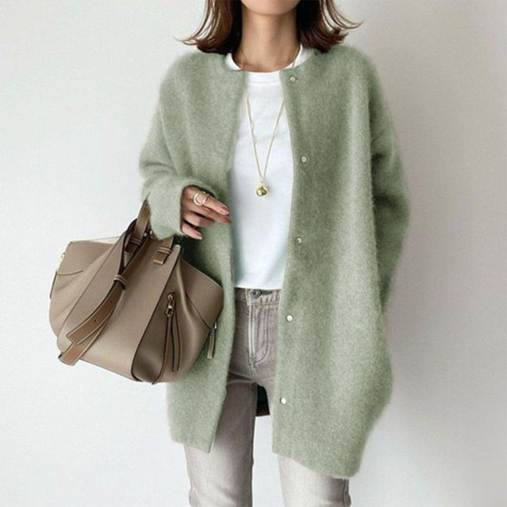 Kuschelige, oversized Strickjacke mit Knopfleiste vorn für Damen