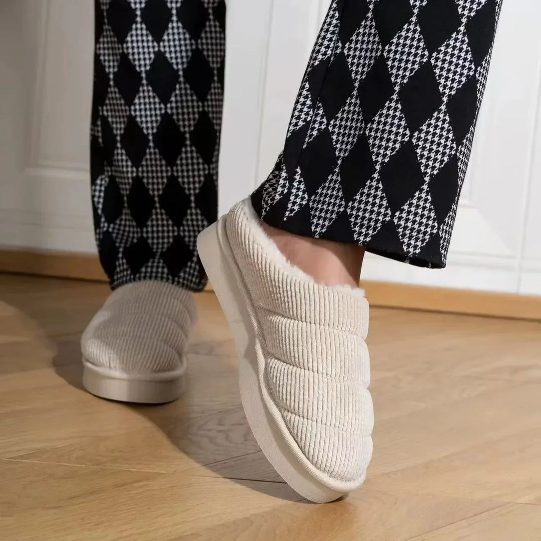 Emily | Women's Comfortable Indoor Slippers - Soft Velvet, Beige-Metro Lane Plaza