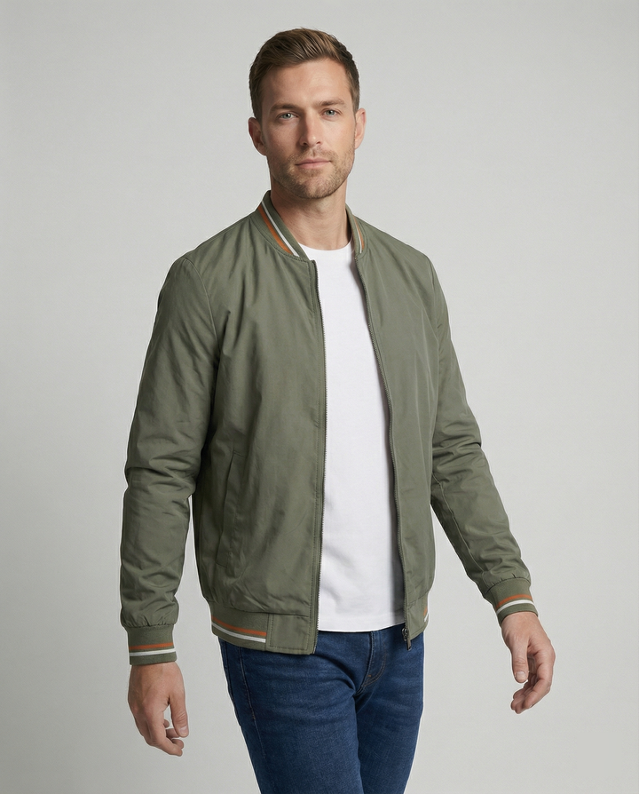 Jeffrey | Men's Modern Slim-Fit Lightweight Bomber Jacket-Metro Lane Plaza