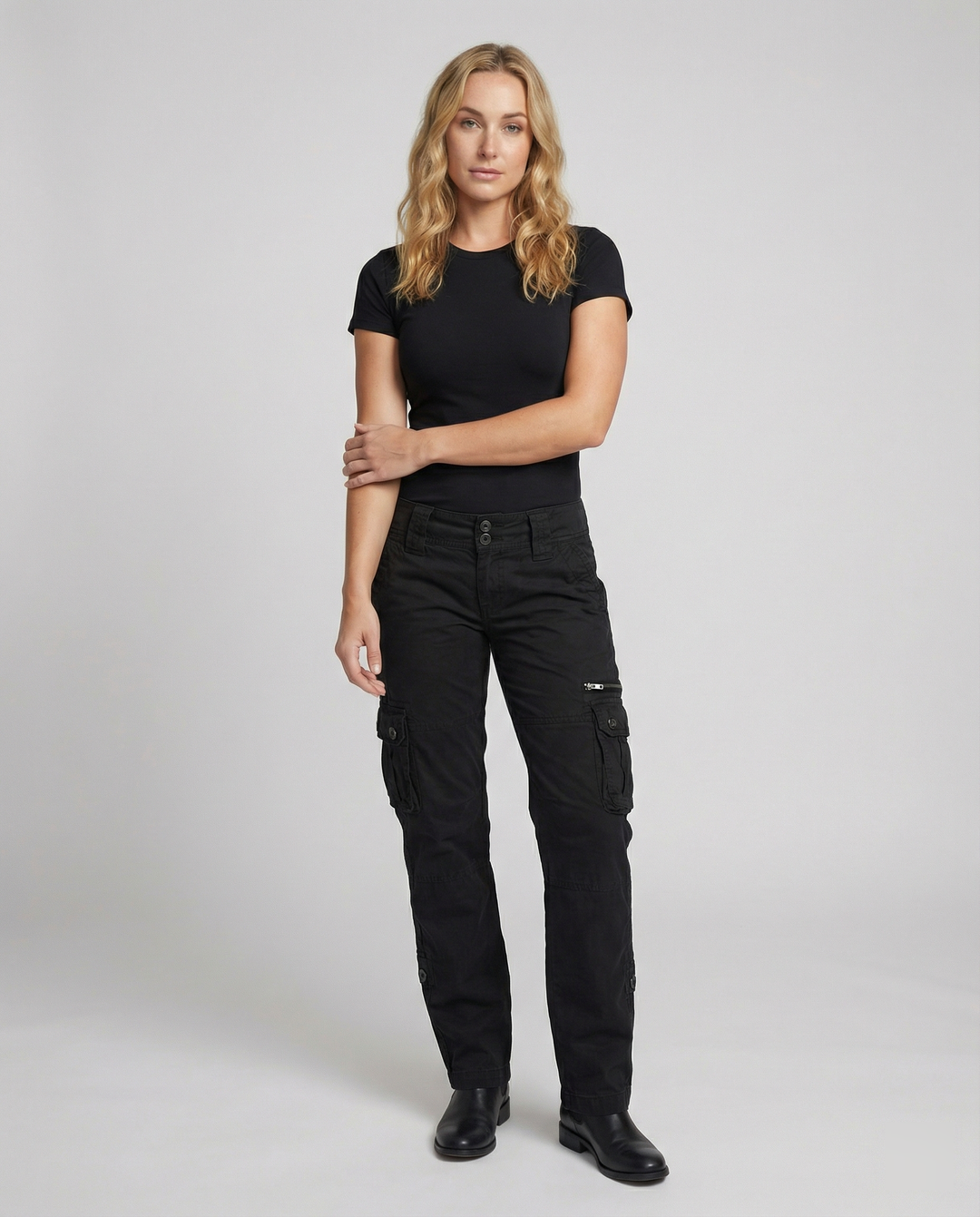 Taylor | Women's Versatile High-Waisted Utility Cargo Pants-Metro Lane Plaza