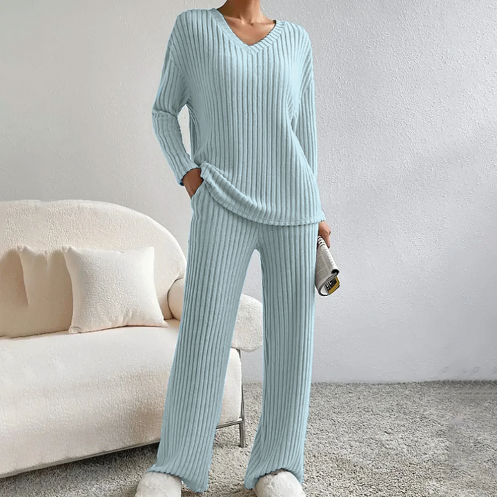 Harper | Women's Two-Piece Lounge Set-Metro Lane Plaza