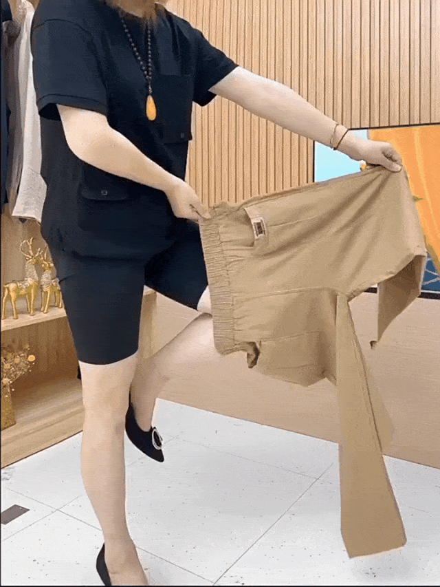 Livia | Women's Comfortable Breathable Cotton Trousers-Metro Lane Plaza