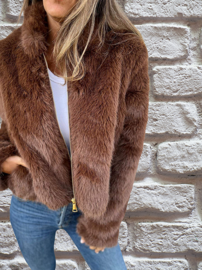 Eloria | Women's Stylish and Comfortable Winter Coat-Metro Lane Plaza