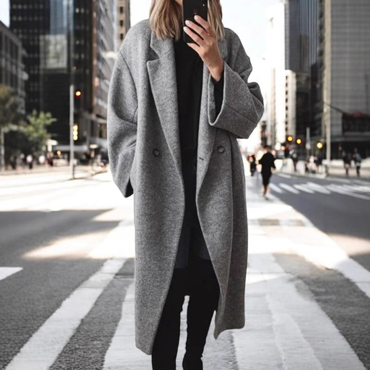 Sara | Women's Elegant Oversized Wool Coat for Comfort-Metro Lane Plaza