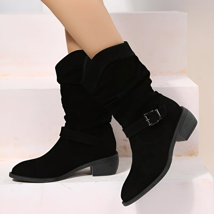 Botins de camurça descaídos para mulher