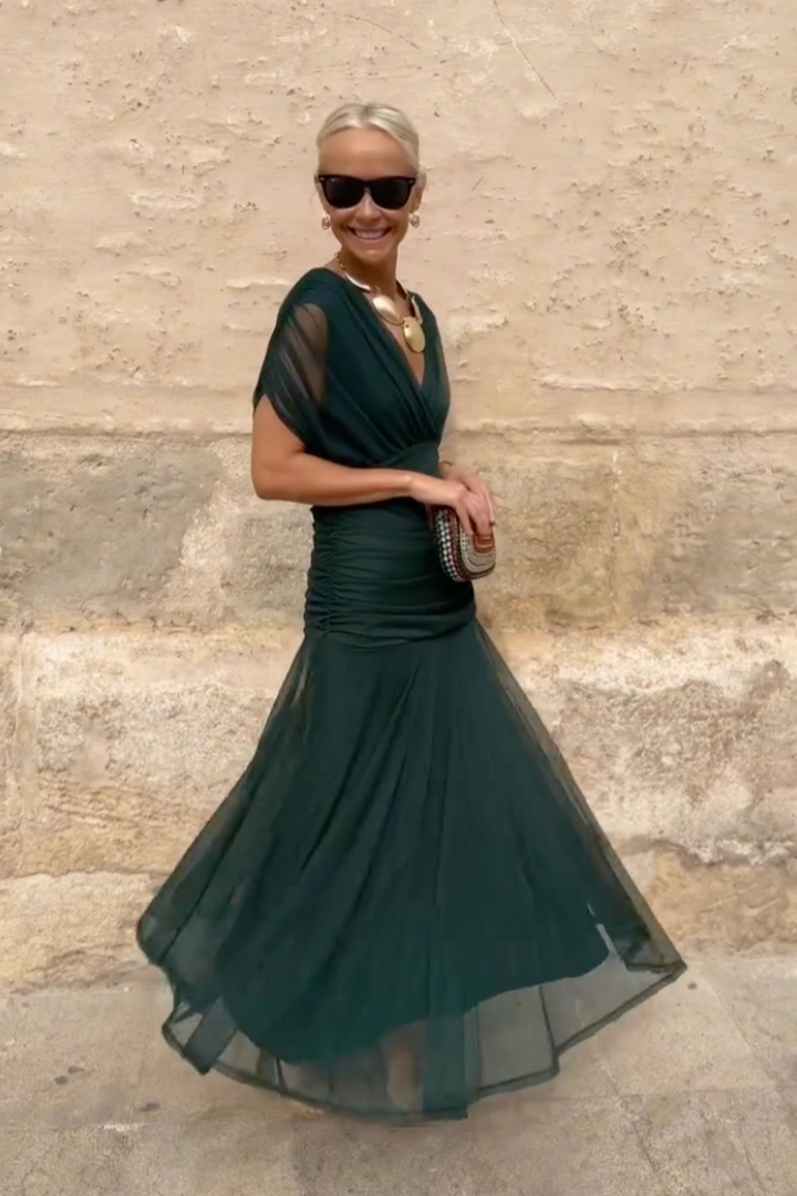 Cerys | Women's Elegant Plus Size Maxi Dress for Formal Events-Metro Lane Plaza